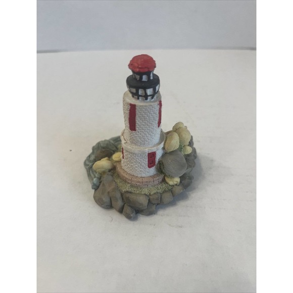 Lighthouse On The Shore With Seashells Waves Crashing Figurine 3” Ceramic - Picture 5 of 6